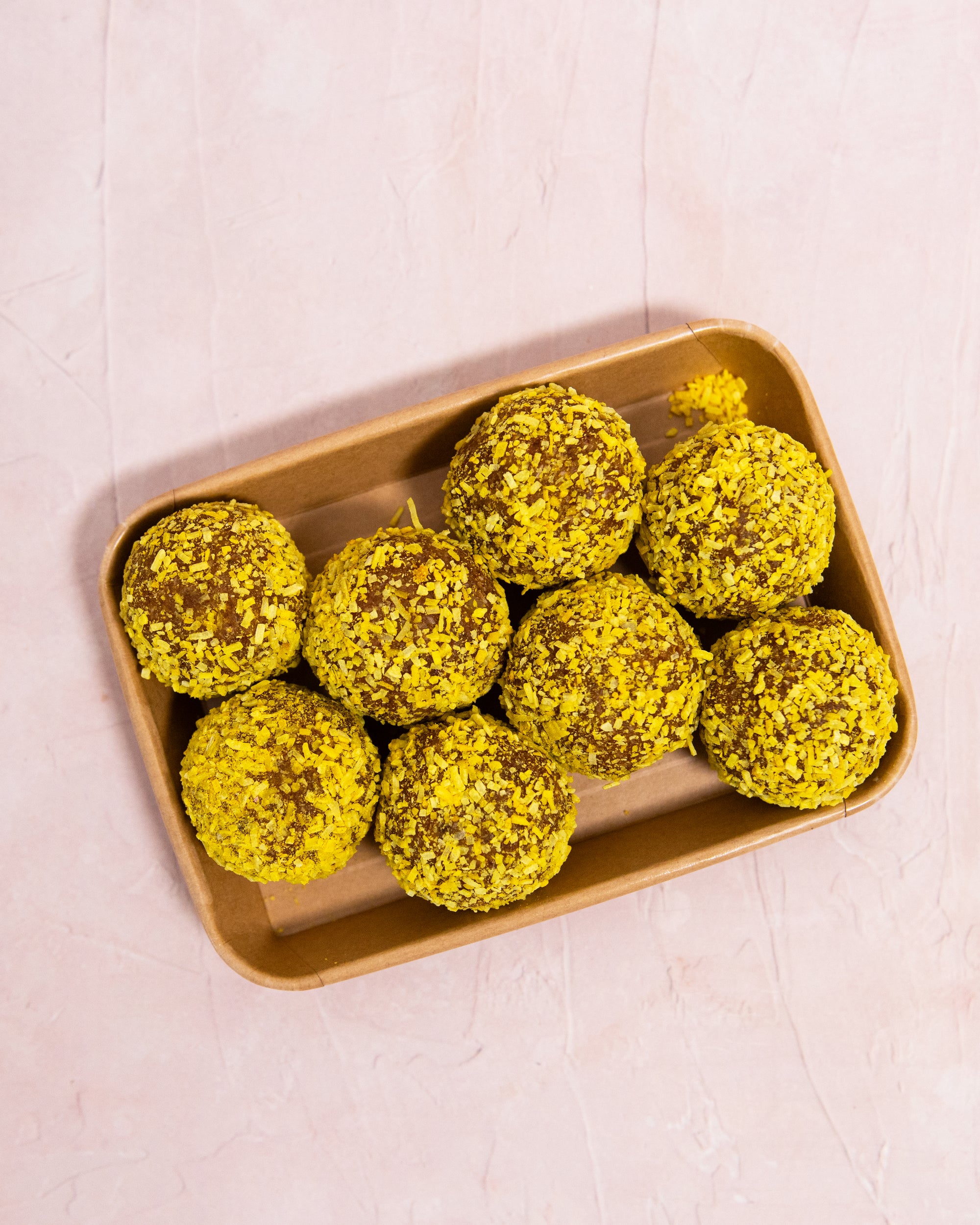 Lemon & Macadamia Protein Ball